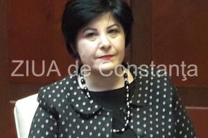 LIVE TEXT: A inceput ceremonia de investire in functia de subprefect al judetului Constanta a Aurei Bozdoaca