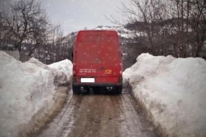 Vremea nefavorabila poate afecta si traficul trimiterilor postale