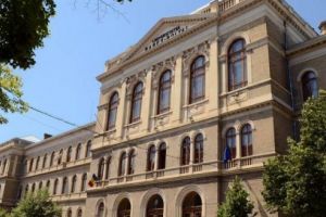 Cluj: Universitatea Babeş-Bolyai a lansat un proiect de prevenire a abandonului şcolar