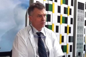 DOCTORUL TRĂILĂ SE OPEREAZĂ LA SPITALUL PE CARE-L CONDUCE