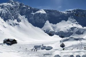 Unde s-a înregistrat cel mai mare stat de zăpadă din ţară, care măsoară peste 140 de centimetri