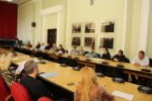 Un milion de lei în plus pentru activităţi sportive! Dobra: „Nivelul de performanţă lasă de dorit în România”