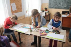 Ministerul Educaţiei face recomandări şcolilor ca urmare a declarării epidemiei de gripă