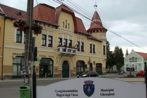 Percheziţii la o primărie din zona Bazinului Gheorgheni şi la domiciliul unui funcţionar public