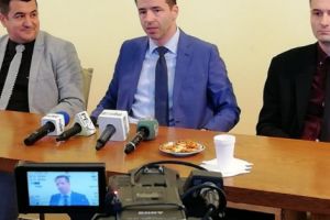 EMANUEL SOARE, LA PRIMA CONFERINŢĂ DE PRESĂ