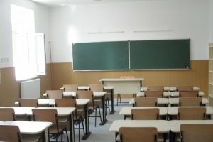 10 şcoli din judeţul Alba au fost închise din cauza gripei