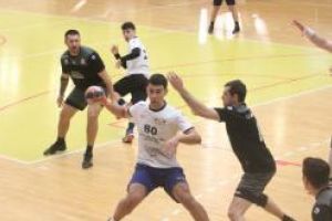 Doua meciuri de handbal din Divizia A, dar si unul de baschet, la finele saptamanii, in Sala Sporturilor din Constanta