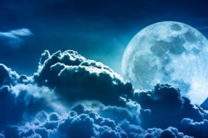 Fenomen astronomic spectaculos la noapte: Super Luna