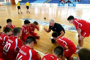 Handbal: Juniorii 3 de la ACS Transilvania, pregătiţi de Grupele Valoare
