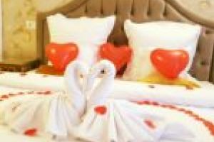 Nu ştii ce să-i oferi persoanei iubite? Ce zici de Băile Herculane?