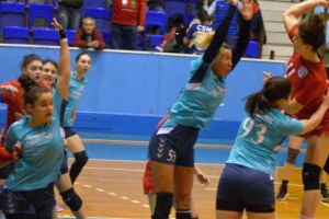 Istoria se repetă în derby-ul handbalistelor