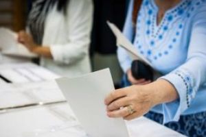 Alegerile locale vor avea loc pe 14 sau pe 21 iunie