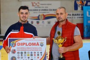 Sportivii „Red Dragon”, aur naţional la Fighting