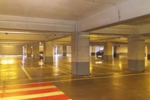 Cum arată parcarea de la Iulius Mall Cluj, luni dimineaţa, după introducerea taxelor de parcare – FOTO