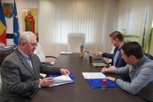 Primăria Suceava extinde reţeaua de canalizare pe trei străzi din Burdujeni Sat