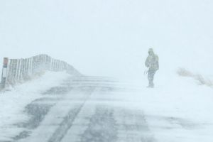 Cod PORTOCALIU de vânt şi viscol inclusiv în Bihor!