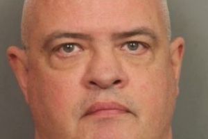 Un poliţist care şi-a abuzat sexual fiica vitregă a făcut o mărturisire fără precedent în faţa judecătorilor: De fapt i-am făcut un bine!