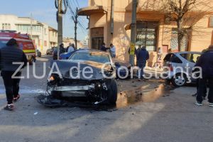 UPDATE: Trei autoturisme, implicate intr-un accident rutier, in municipiul Constanta (galerie foto+video)      