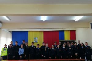 FOTO! 22 de studenţi de la Academia de Poliţie, în practică la IPJ Botoşani