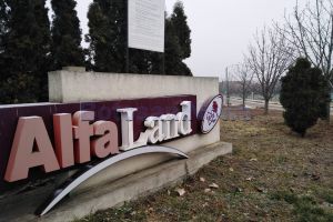 Au fost prinşi indivizii care au dat mai multe spargeri la vilele din Alfa Land, în urmă cu doi ani. Printre păgubiţi, şi şeful Poliţiei Botoşani