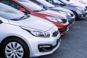 Peste 70% din maşinile cumpărate de români în 2019 sunt second-hand. Câte autoturisme au fost înmatriculate în România