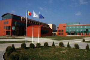 Universitatea Valahia Târgovişte: Doi candidaţi pentru poziţia de rector