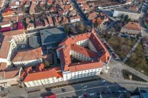 Cum se împart BANII pentru funcţionarea primăriilor din judeţul Alba în anul 2020. Lista cu toate localităţile şi sumele pe care le primesc