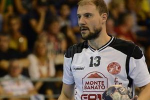 Suceveanul Mihai Rohozneanu, marcator în victoria Potaissei Turda în disputa cu formaţia ...