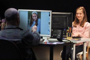 Poliţiştii botoşăneni alături de elevi în Ziua siguranţei pe internet