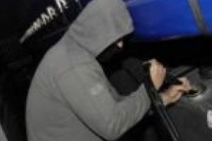 Dosar penal pentru furtul a sute de litri de motorină