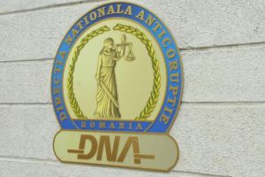 Un fermier din Botoşani a beneficiat de subvenţii ilegale. DNA l-a trimis în judecată