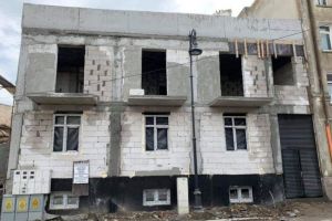 Politia Locala sesizata de un consilier local in cazul unui imobil de pe strada Cristea Georgescu! (galerie foto+document) 