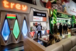 TREY A ADUS BURGERII VIITORULUI ÎN FOOD COURT PALAS