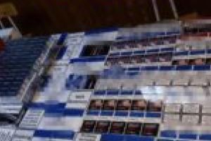 Percheziţi la Făget! Țigări, alcool, arme şi zeci de mii de euro în locuinţele contrabandiştilor!