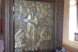 Bebeluş născut prematur, salvat de Sfântul Gherasim prin rugăciunile mamei şi ale părintelui Isaia de la Cobadin