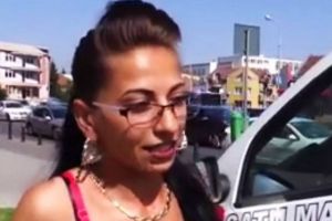 VIDEO INCREDIBIL. O sătmăreancă a ajuns vedetă naţională după un interviu. A câştigat o maşină