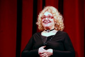 „Ar fi o deziluzie să nu existe teatru în Bacău”.