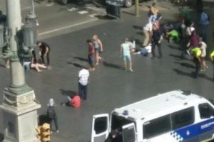 Un MAROCAN a fost arestat de POLIŢIE. Acesta confecţionase 100 de KILOGRAME de EXPLOZIBIL