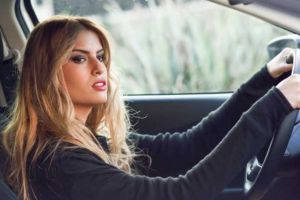 Statistică de 8 Martie, Ziua Femeii: Câte femei-şofer conduc pe străzile din România