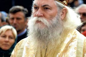 PS Calinic Botoşăneanul slujeşte, astăzi, la o mănăstire din Botoşani