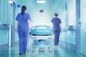Spitalul Clinic Judeţean Mureş angajează 28 de infirmiere
