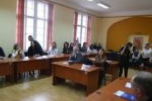 Proiect unic în ţară! Cercetătorii de la Universitatea de Medicină din Timişoara vin în sprijinul persoanelor supraponderale