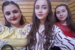 Concursul ”Călătoria mea interculturală”, câştigat la nivel de liceu de eleve de la Colegiul Laurian