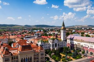 Potenţialul turismului în judeţul Mureş şi nevoia unei platforme locale de cazări