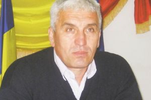 Primarul din Turnu Roşu dat afară din ALDE după ce nu a mai plătit cotizaţia