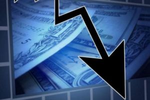 S-au prăbuşit bursele asiatice – Companiile petroliere şi băncile sunt cele mai afectate