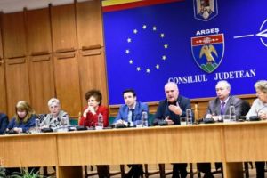 CORONAVIRUSUL ÎNCHIDE ŞCOLI, ACCES ÎN SPITALE ŞI ALTE INSTITUŢII!