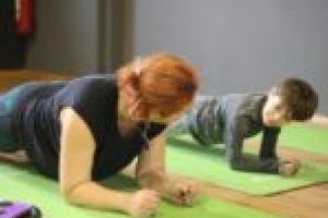 Sport în paşi de dans pentru mame şi copii. Proiect inedit iniţiat de o timişoreancă