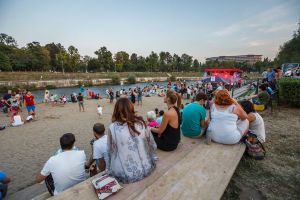 NEBUNIA coronavirus! Evenimente ANULATE, vizite RESTRICȚIONATE la spitale şi penitenciare