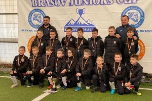 Juniorul Suceava 2011 s-a clasat pe locul secund la Braşov Indoor Cup
